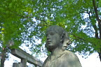 夏、彫刻「希望」2 - 片倉城跡公園