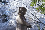 彫刻「雪の朝」今城國忠 作 - 片倉城跡公園